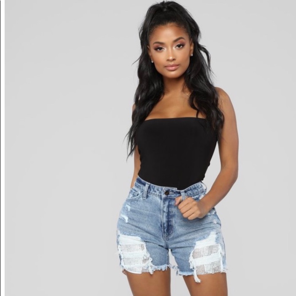 ***SOLD***NWT Rhinestone Boyfriend Jean Shorts